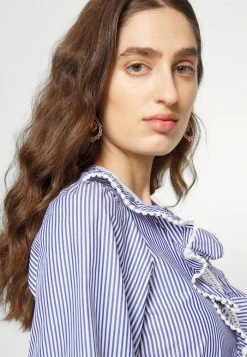 MAX&Co. RARO - Blouse - Cornflower Blue -Max & Co.Sales 271fa5ee39e24078a861c5aac7c8d459