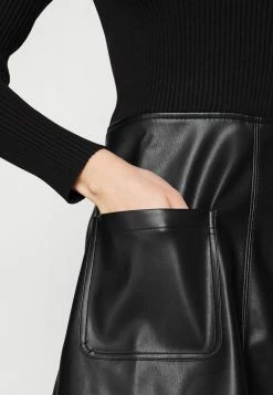 MAX&Co. CREMISI - Day Dress - Black -Max & Co.Sales 28daccae3e824743b8abc2b1173ad463