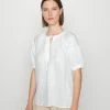 MAX&Co. RUBICONE - Blouse - Ivory 1 MAX&Co. RUBICONE - Blouse - Ivory -Max & Co.Sales 388216aa83f040daa2508cd56c5be1b3