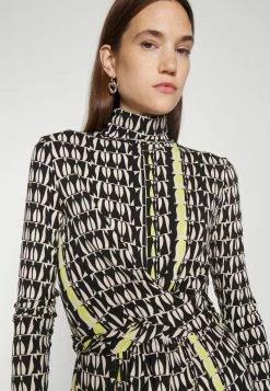 MAX&Co. COSMICO - Day Dress - Black Pattern 5 MAX&Co. COSMICO - Day Dress - Black Pattern -Max & Co.Sales 4289982ed4924ad08233706e3c9661fb