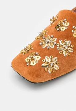 MAX&Co. HALL - Slip-ons - Arancio -Max & Co.Sales 4dfa5bd4ce894f25b047d47f004be9af