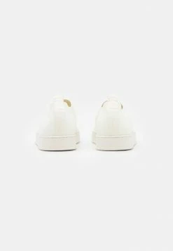 MAX&Co. OYA - Slip-ons - Ivory 5 MAX&Co. OYA - Slip-ons - Ivory -Max & Co.Sales 5177d13ddfe249f6a3c1509add6524e9