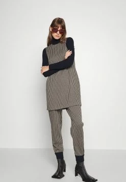 MAX&Co. CRATERE - Day Dress - Midnight Blue Pattern -Max & Co.Sales 5ea84a41b98b4d75a7d18e3d57e6f2bd