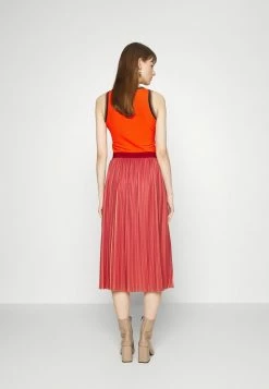 MAX&Co. CROMA - Pleated Skirt - Burgundy -Max & Co.Sales 64ef32e9b12048e0a29d6dc38b1f5ff0