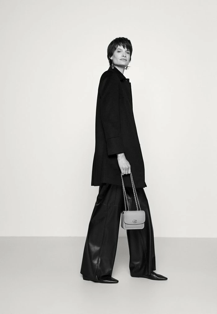 JET - Classic coat - black MAX&Co. JET - Classic Coat - Black -Max & Co.Sales 770a8af72c7e416f90983d3d1dc63443