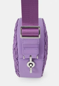 MAX&Co. DOTMINI - Across Body Bag - Lilla 5 MAX&Co. DOTMINI - Across Body Bag - Lilla -Max & Co.Sales 9099a0f68bee40708693075d409c85d9