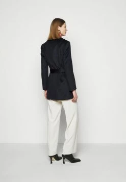 MAX&Co. SHORTRUN - Classic Coat - Blue 4 MAX&Co. SHORTRUN - Classic Coat - Blue -Max & Co.Sales 9de2be2134a34c18a6131b5087bba277