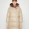 MAX&Co. SCONTO - Down Coat - Camel 1 MAX&Co. SCONTO - Down Coat - Camel -Max & Co.Sales 9f9cf96bcb0542b285cc2cb57a49e1b0