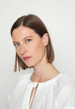 MAX&Co. RUBICONE - Blouse - Ivory -Max & Co.Sales 9fb375c927f74887bd719ecf5a7f52a7