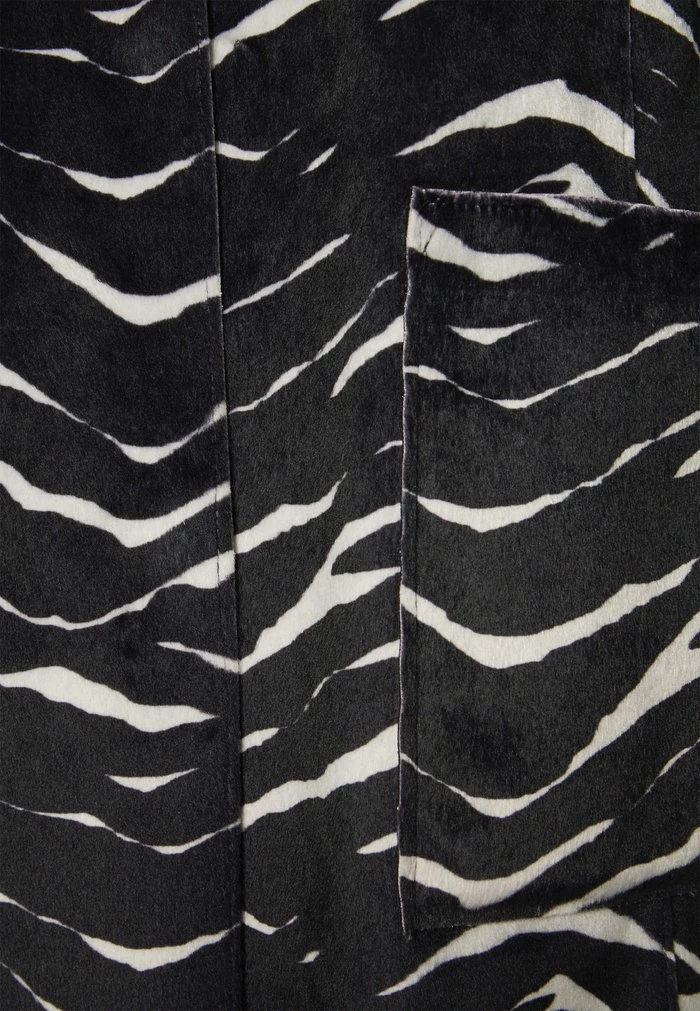 DESIO - Classic coat - black MAX&Co. DESIO - Classic Coat - Black -Max & Co.Sales a0e1c8f95d1c465ab42cbd82f1fc909d