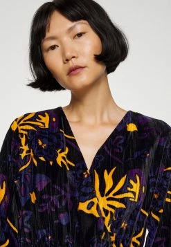 MAX&Co. FRATE - Day Dress - Black Pattern -Max & Co.Sales a8f57fb3c7564f2e8730b81c86be329d