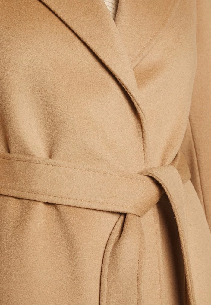 LONGRUN - Classic coat - camel MAX&Co. LONGRUN - Classic Coat - Camel -Max & Co.Sales b0b802703df245e8bfd64585d62a0b53