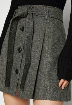 MAX&Co. ONDULATO - Mini Skirt - Black 6 MAX&Co. ONDULATO - Mini Skirt - Black -Max & Co.Sales b7846741ffbb4cc9a8c26e02e71956f1