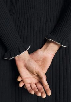 MAX&Co. SCANDIRE - Jumper Dress - Midnight Blue 8 MAX&Co. SCANDIRE - Jumper Dress - Midnight Blue -Max & Co.Sales cd52969ec3584c9d8cfe4eda35bd9b57