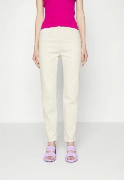 MAX&Co. ELDA - Straight Leg Jeans - Beige 4 MAX&Co. ELDA - Straight Leg Jeans - Beige -Max & Co.Sales cdfb95b19f704a30923e6c9ba26cdcce