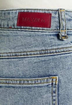 MAX&Co. DAISIES - Straight Leg Jeans - Navy Blue 8 MAX&Co. DAISIES - Straight Leg Jeans - Navy Blue -Max & Co.Sales d4d1c4704156424d99a9a671678e68ce