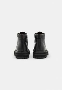 MAX&Co. HIKING - Lace-up Ankle Boots - Nero -Max & Co.Sales e794fded71cb46769144f49c69beb9a5