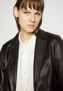 MAX&Co. RIVERA - Short Coat - Black 5 MAX&Co. RIVERA - Short Coat - Black -Max & Co.Sales e8ec949c44ae499daf6943cb73514a05