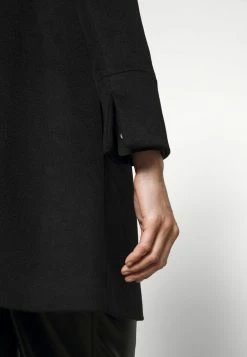 MAX&Co. JET - Classic Coat - Black 8 MAX&Co. JET - Classic Coat - Black -Max & Co.Sales eb2740b1876846c28505e787428322ab