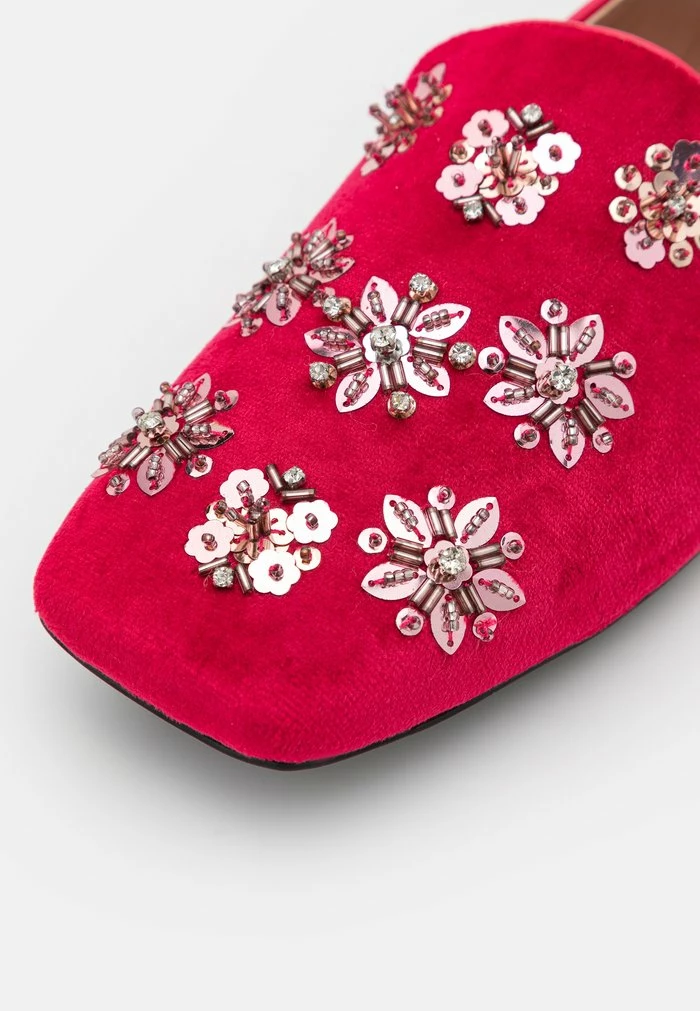 HALL - Slip-ons - fuxia MAX&Co. HALL - Slip-ons - Fuxia -Max & Co.Sales ebe86ea8a9e0490d9f2d6b931b3343b1