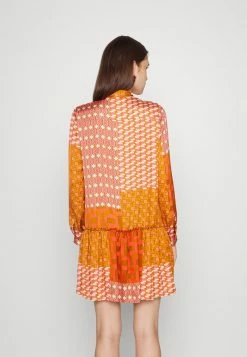 MAX&Co. BAZAR - Day Dress - Orange -Max & Co.Sales ec30d3ececa346418dbc2bed1e47d531