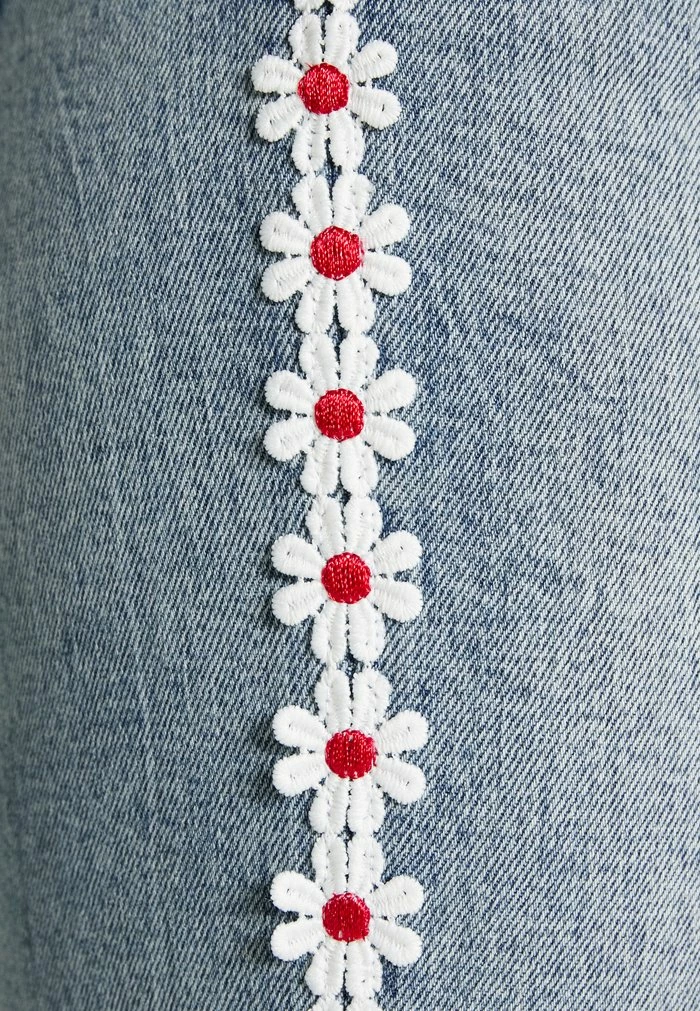 DAISIES - Straight leg jeans - navy blue MAX&Co. DAISIES - Straight Leg Jeans - Navy Blue -Max & Co.Sales fe3eba98d7e9475bada6c396d982aa99